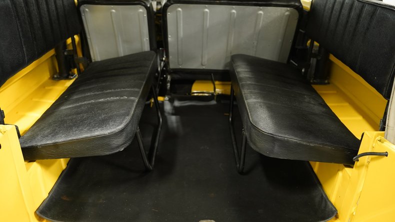 Toyota-Land-cruiser-1979-Mustard-Yellow-Black-7