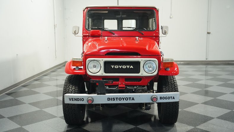 Toyota-Land-cruiser-1979-Red-Black-14