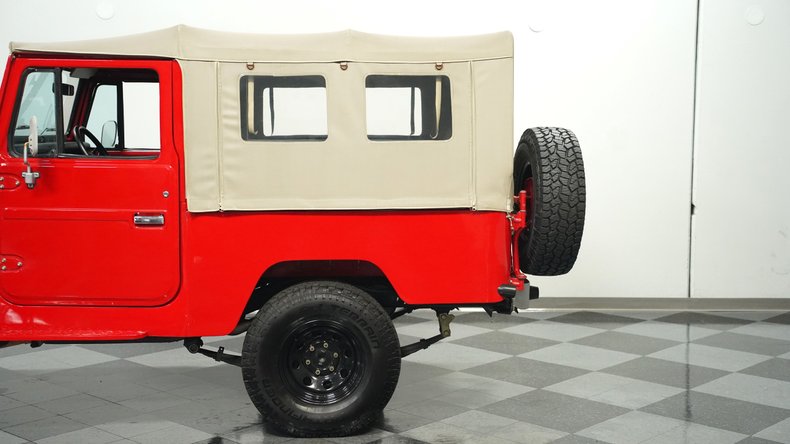 Toyota-Land-cruiser-1979-Red-Black-20