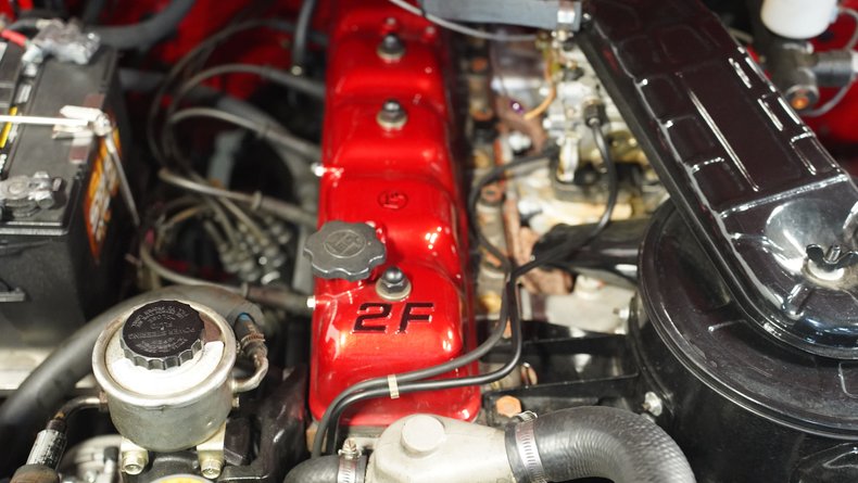 Toyota-Land-cruiser-1979-Red-Black-28