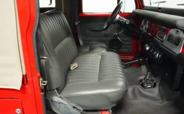 Toyota-Land-cruiser-1979-Red-Black-43