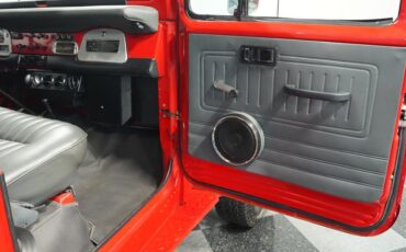 Toyota-Land-cruiser-1979-Red-Black-47