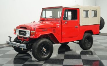 Toyota-Land-cruiser-1979-Red-Black-5