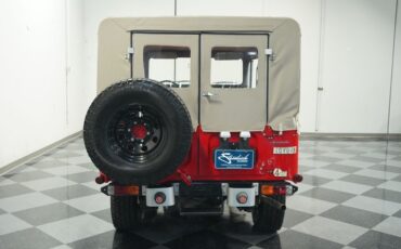 Toyota-Land-cruiser-1979-Red-Black-8
