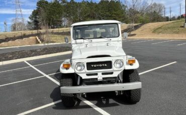 Toyota-Land-cruiser-1979-White-19