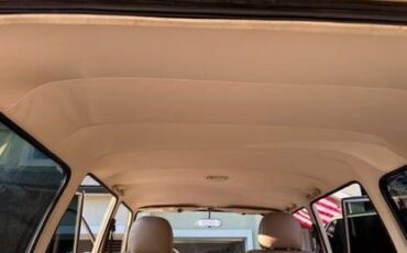 Toyota-Land-cruiser-1981-11