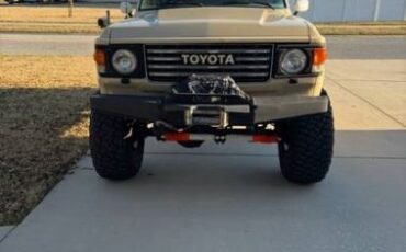 Toyota-Land-cruiser-1981-13