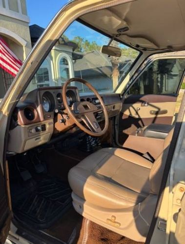 Toyota-Land-cruiser-1981-18