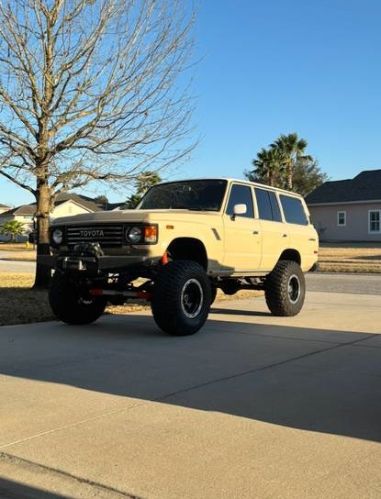 Toyota-Land-cruiser-1981-9