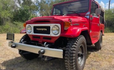 Toyota-Land-cruiser-1982-8