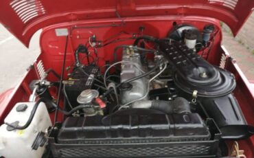 Toyota-Land-cruiser-1982-Red-12