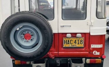 Toyota-Land-cruiser-1982-Red-6