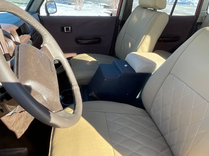 Toyota-Land-cruiser-1983-Orange-Tan-12
