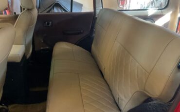 Toyota-Land-cruiser-1983-Orange-Tan-14