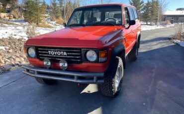 Toyota-Land-cruiser-1983-Orange-Tan
