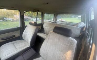 Toyota-Land-cruiser-1983-White-Bianco-Cygnus-2