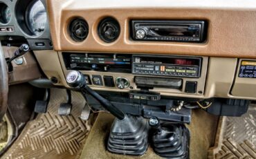 Toyota-Land-cruiser-1984-15