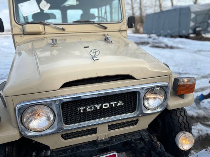 Toyota-Land-cruiser-1984-5