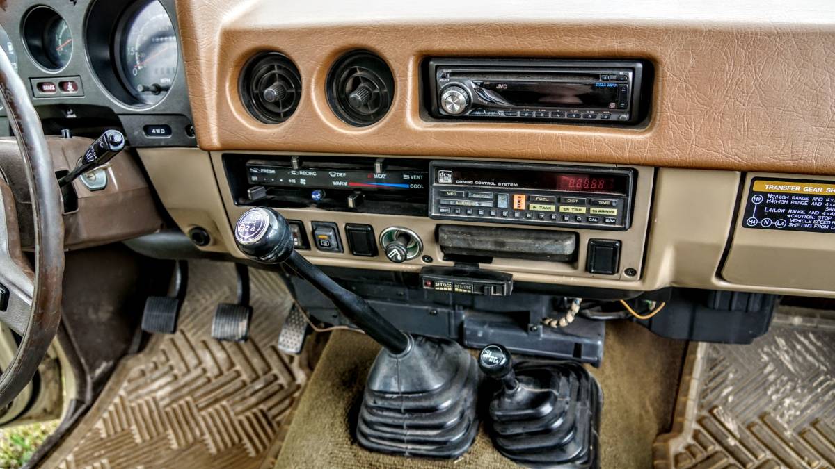 Toyota-Land-cruiser-1984-6