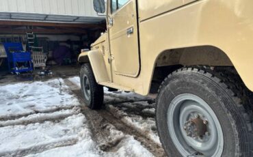 Toyota-Land-cruiser-1984-7