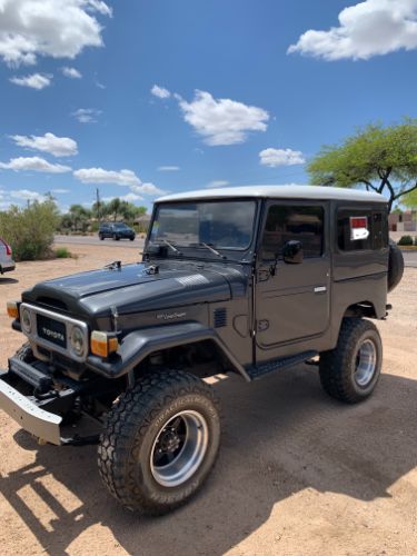 Toyota-Land-cruiser-1984-8