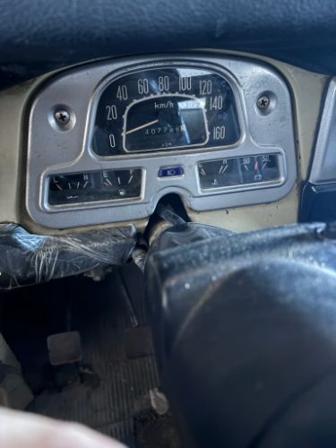 Toyota-Land-cruiser-1984-8