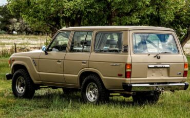 Toyota-Land-cruiser-1984-8