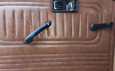 Toyota-Land-cruiser-1984-Brown-12