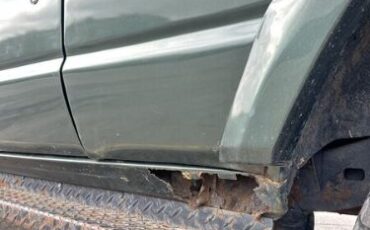 Toyota-Land-cruiser-1984-Green-Tan-10