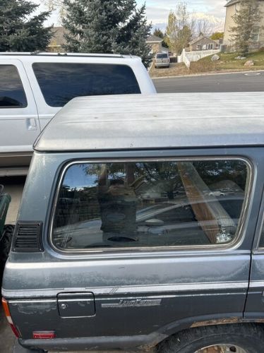 Toyota-Land-cruiser-1985-Blue-Gray-4