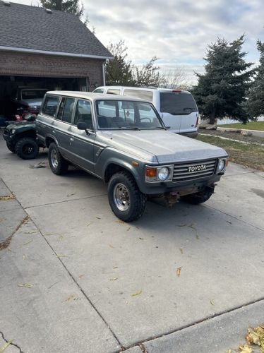 Toyota-Land-cruiser-1985-Blue-Gray-5