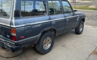 Toyota-Land-cruiser-1985-Blue-Gray-6