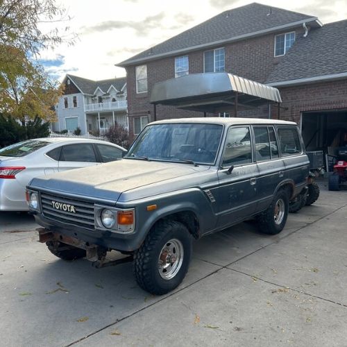 Toyota-Land-cruiser-1985-Blue-Gray-7