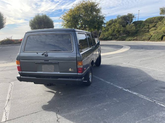 Toyota-Land-cruiser-1986-Gray-1