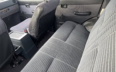 Toyota-Land-cruiser-1986-Gray-10