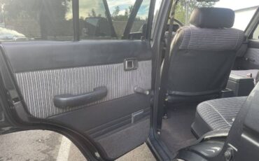 Toyota-Land-cruiser-1986-Gray-11