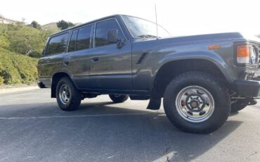 Toyota-Land-cruiser-1986-Gray-17