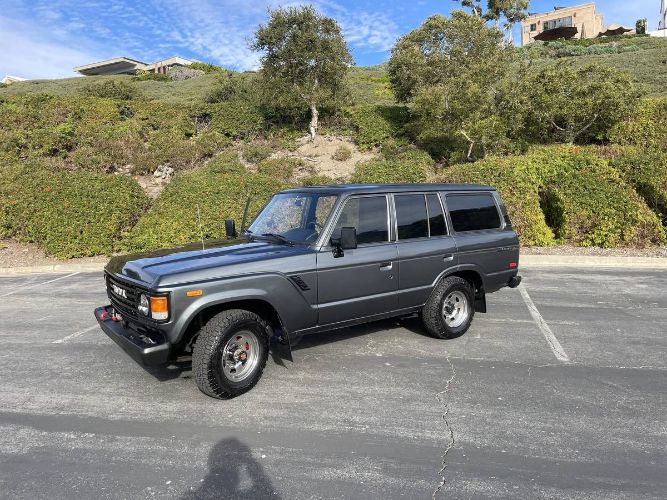 Toyota-Land-cruiser-1986-Gray-19