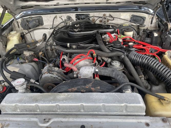 Toyota-Land-cruiser-1986-Gray-3