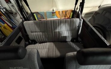 Toyota-Land-cruiser-1987-Gray-13