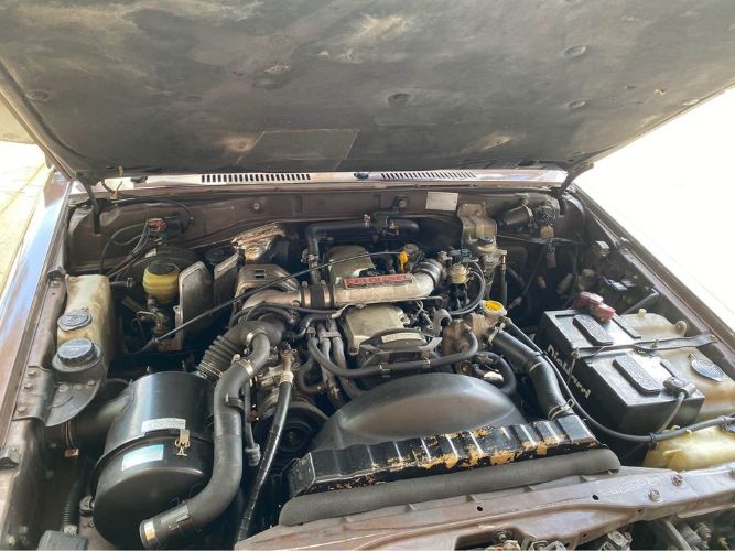 Toyota-Land-cruiser-1990-Brown-Brown-2