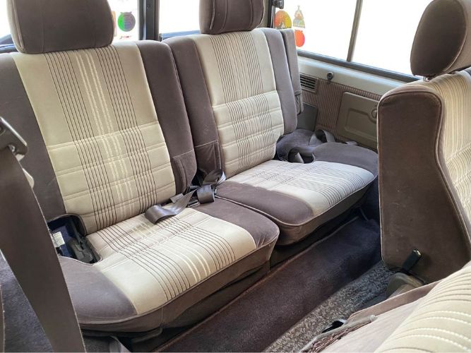Toyota-Land-cruiser-1990-Brown-Brown-5