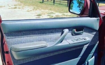 Toyota-Land-cruiser-1991-23