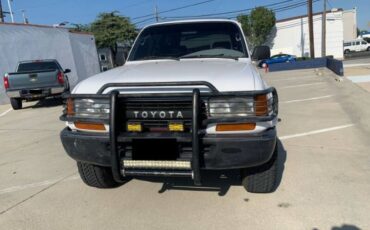 Toyota-Land-cruiser-1991-White-Gray-5