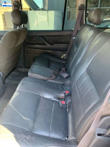 Toyota-Land-cruiser-1991-White-Gray-7