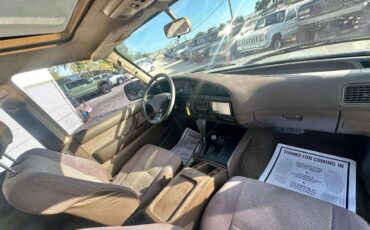 Toyota-Land-cruiser-1991-silver-13