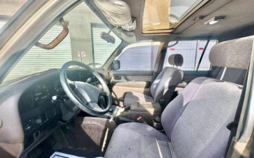 Toyota-Land-cruiser-1991-silver-15
