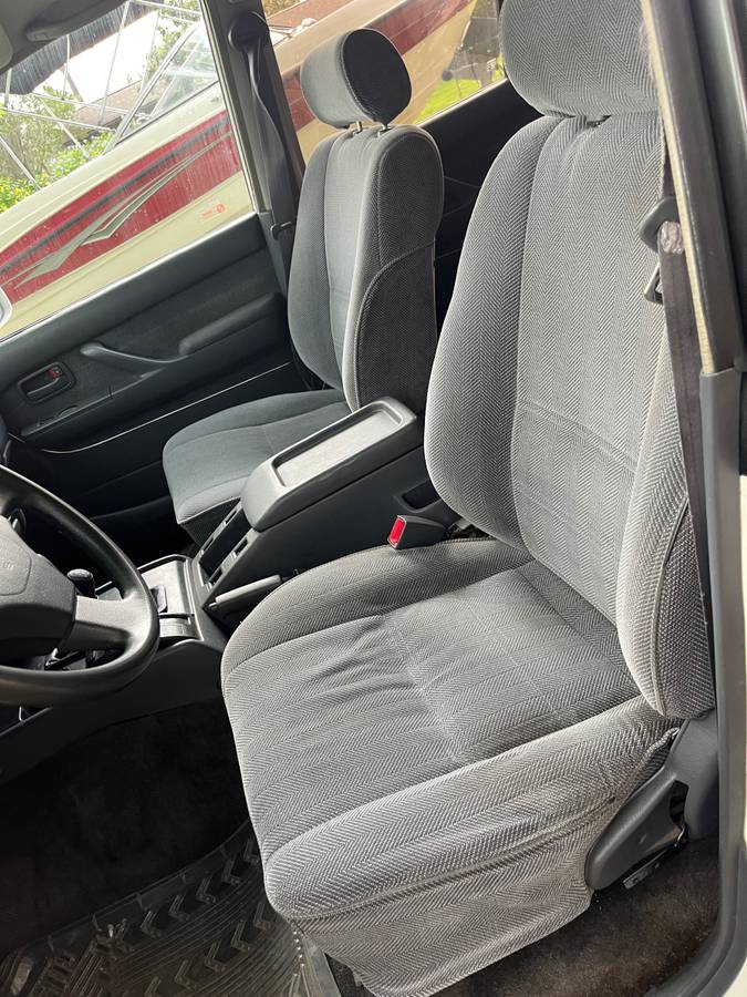 Toyota-Land-cruiser-1993-19