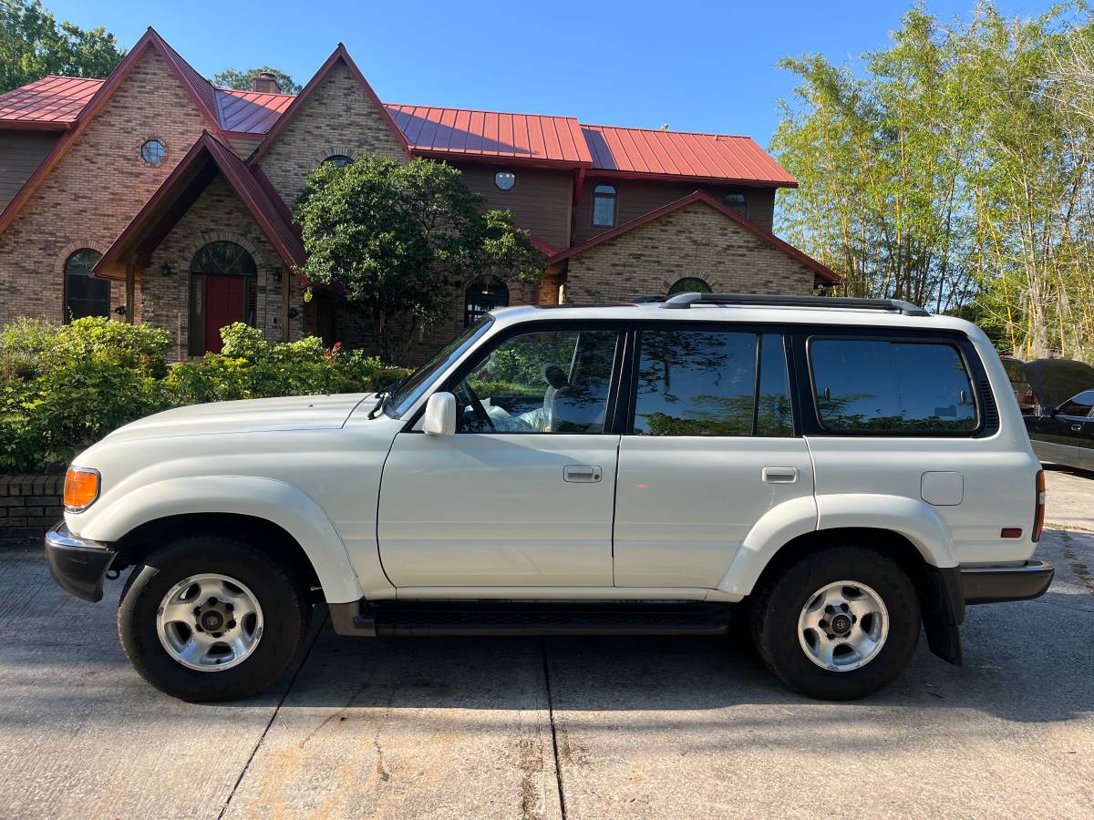 Toyota-Land-cruiser-1993-2