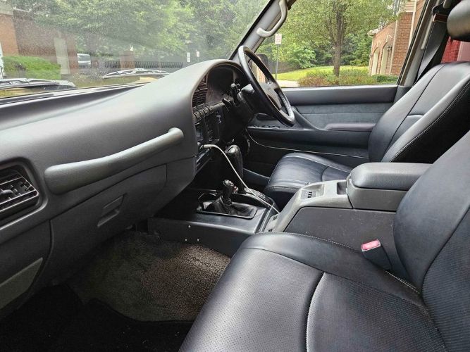 Toyota-Land-cruiser-1994-Black-Gray-3